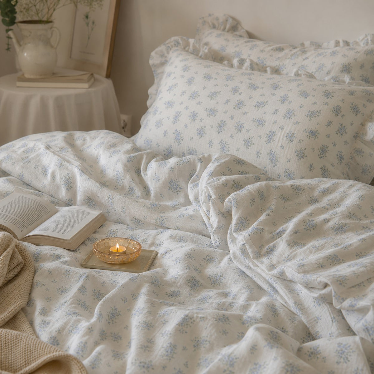 Roselle Soft Blue Floral Cotton Bedding Set with Ruffle Edge G115