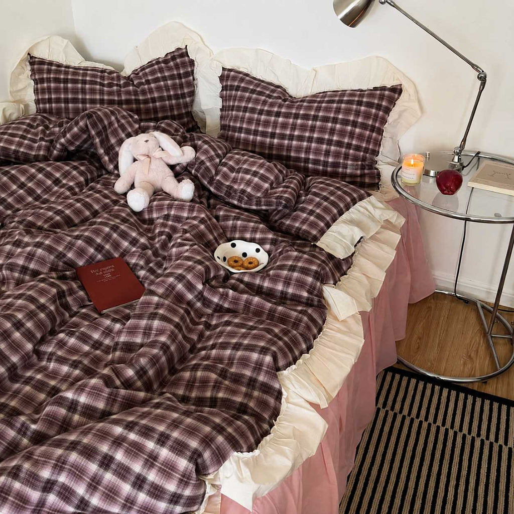 Roselle Washed Cotton Gingham Bedding Set with Ruffle Trim G113