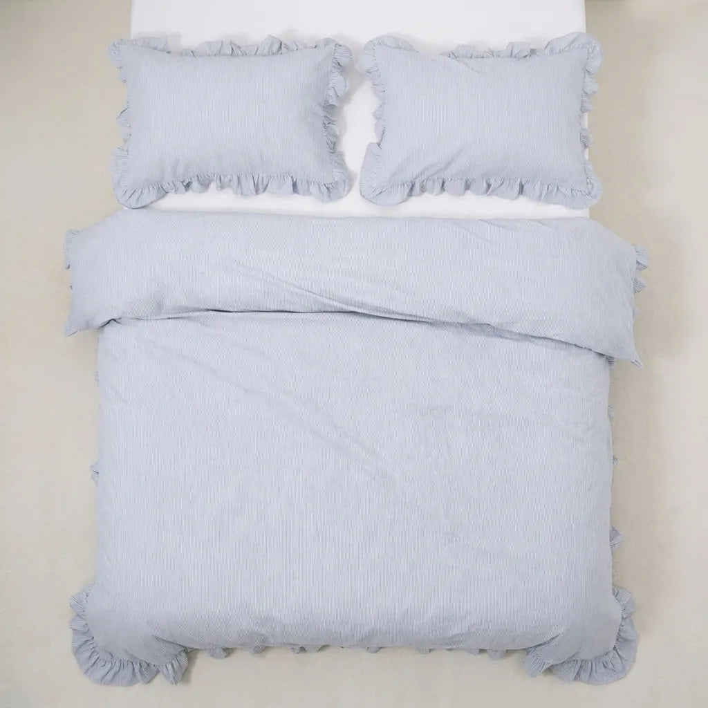 Retro Striped Duvet Cover with Ruffle