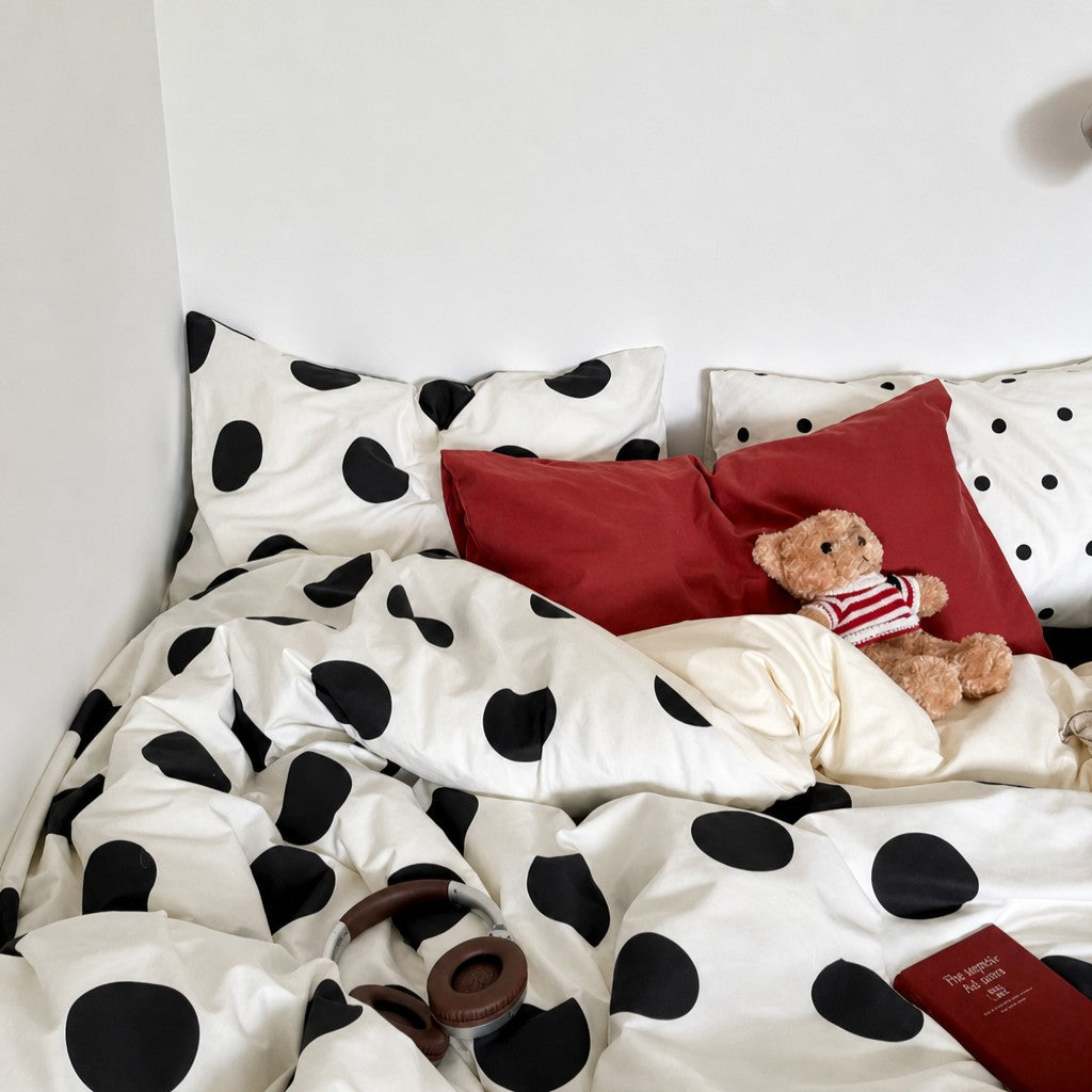 Vintora Relax Style Polka Dot Cotton Bedding Set for Master Bedroom and Dormitory G85