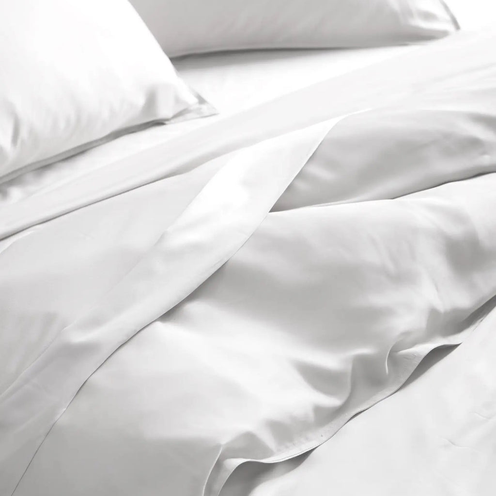 Qelune Bamboo Duvet Cover Set – Cooling Organic Bamboo Bedding in Soft White