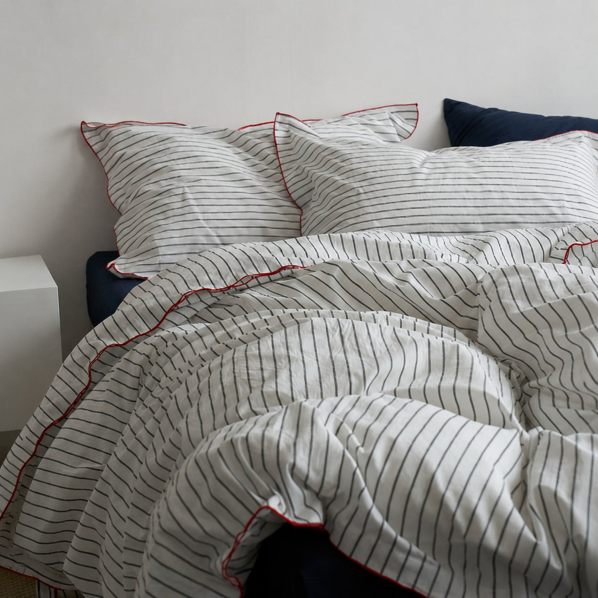 Vintora Minimalist Striped 100% Cotton Bedding Set All Season Washed Cotton Bed Linen G100