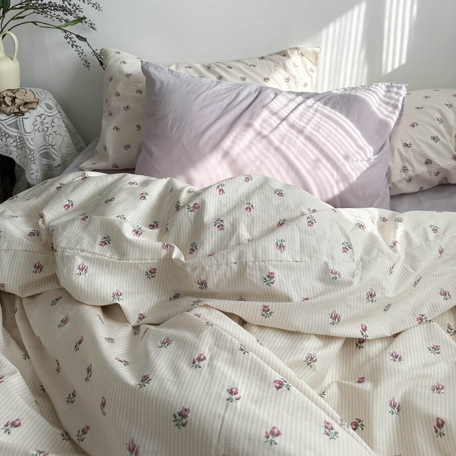 Vintage Grandmacore Floral Print Bedding Set