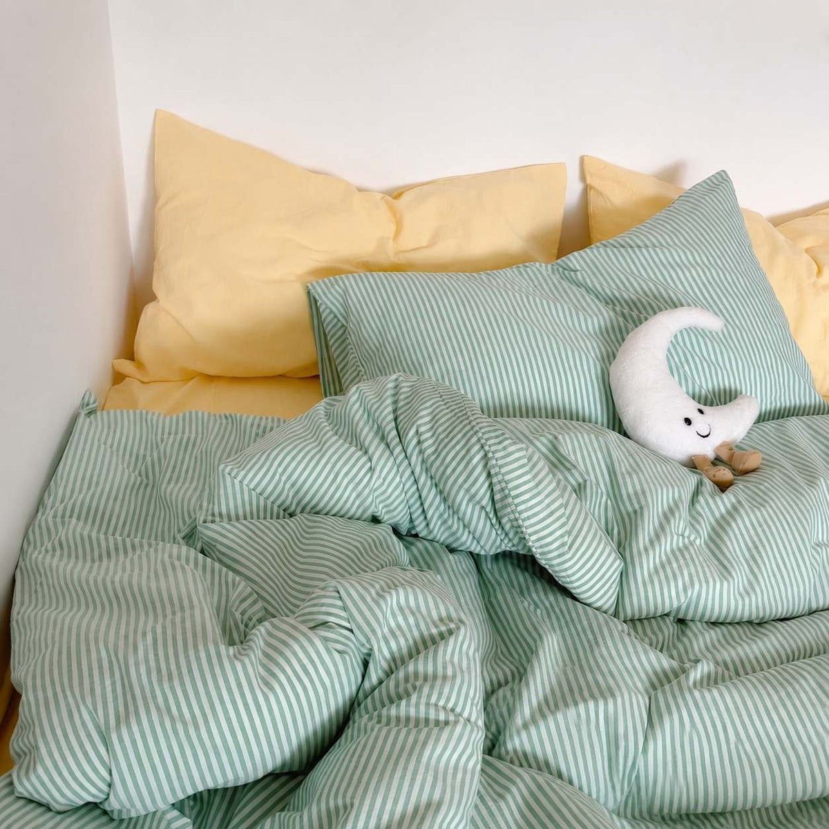 Vintora Minimalist Washed Cotton Striped Bedding Set  Airy All Season G97