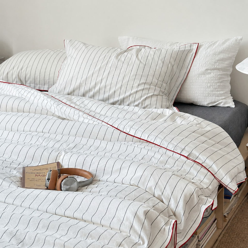Vintora Minimalist White Striped Washed Cotton Bedding Set for Everyday Comfort G116