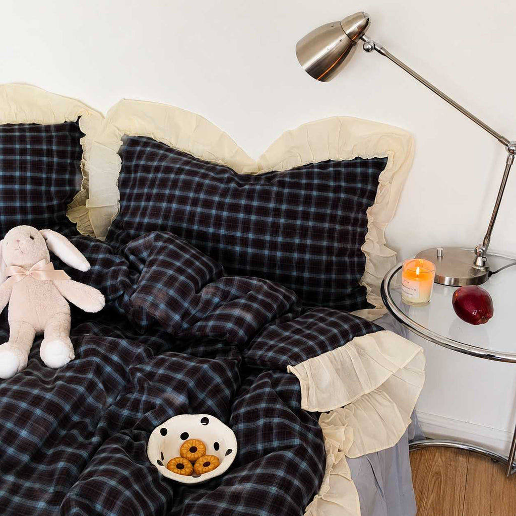 Roselle Washed Cotton Gingham Bedding Set with Ruffle Trim G113