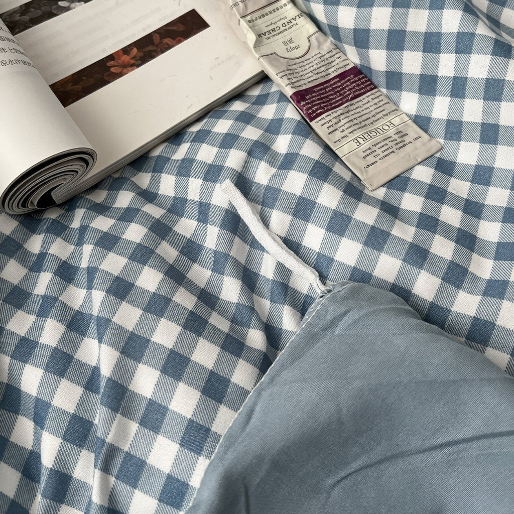 Light Blue Gingham Bedding Set