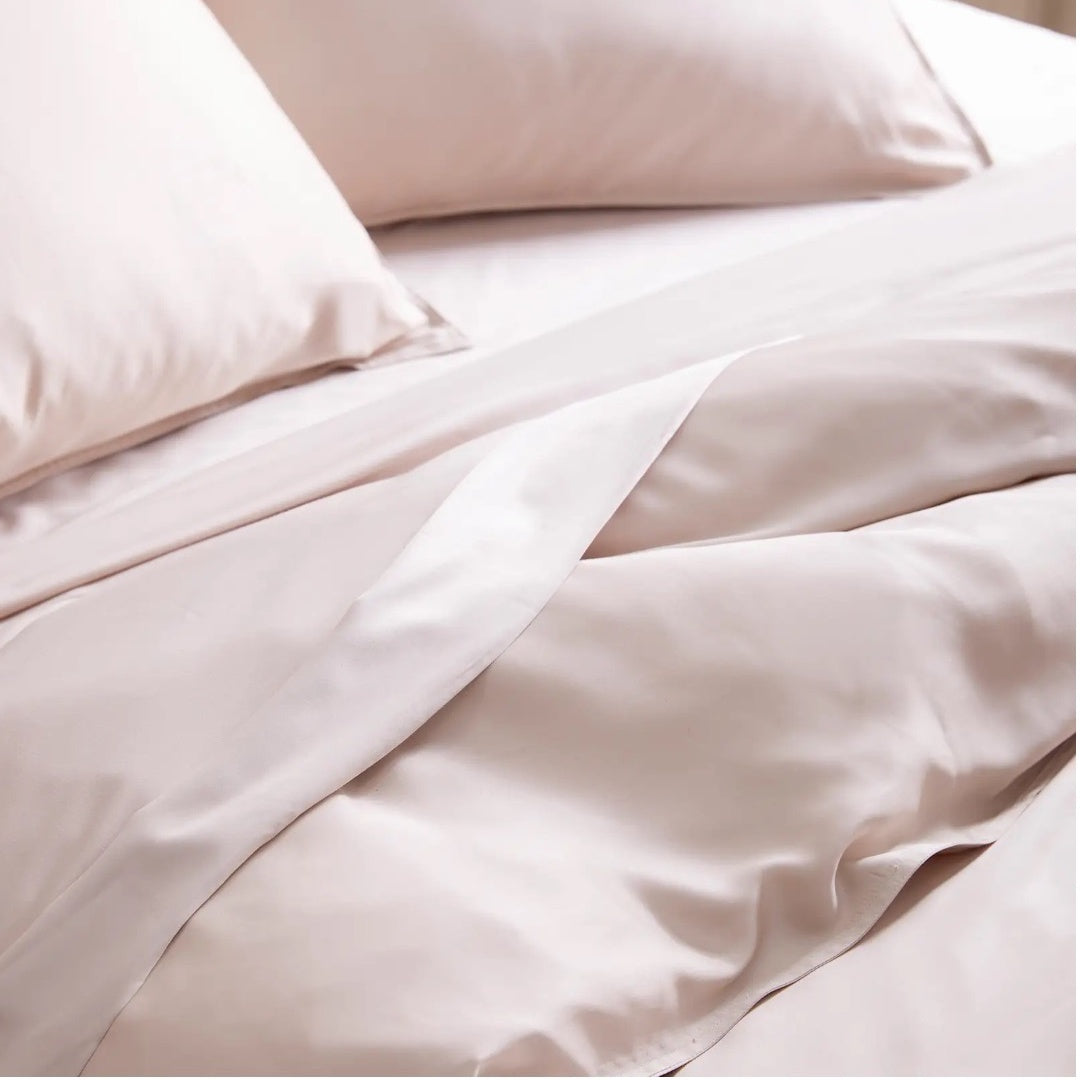 Qelune Bamboo Duvet Cover Set – Cooling Organic Bamboo Bedding in Soft Blush