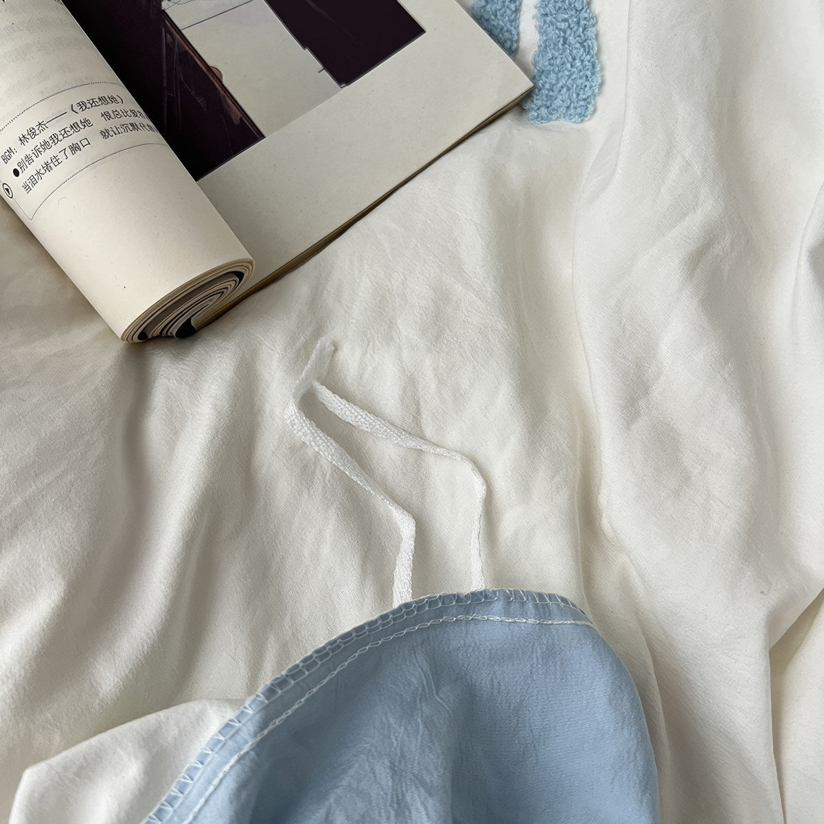 Vintage Blue Tufted Bows Bedding Set