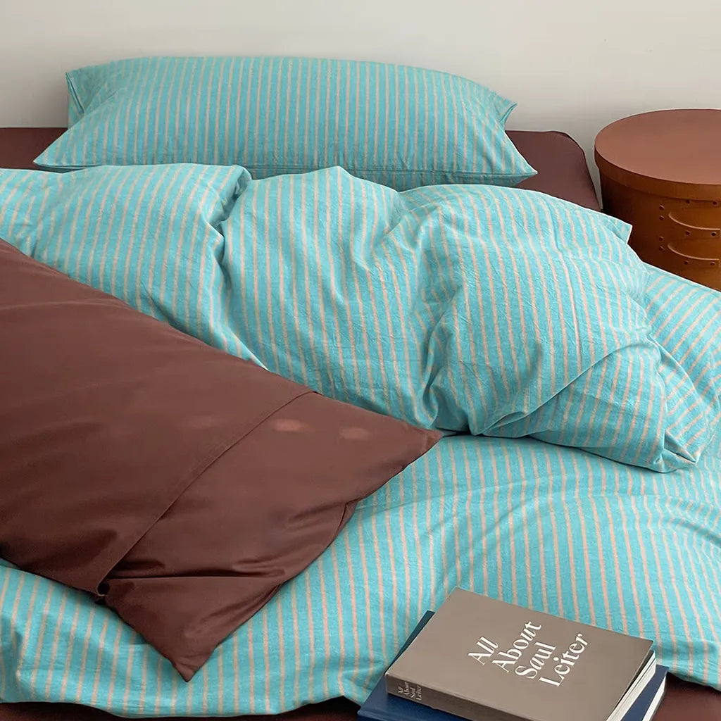 Vintage Striped Bedding Set