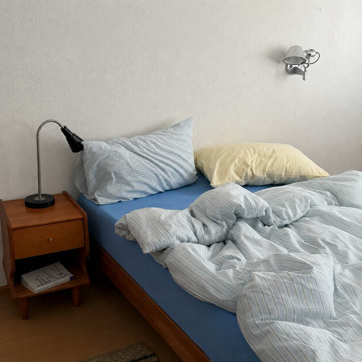 Vintora Scandinavian Blue Stripe Cotton Bedding Set G118