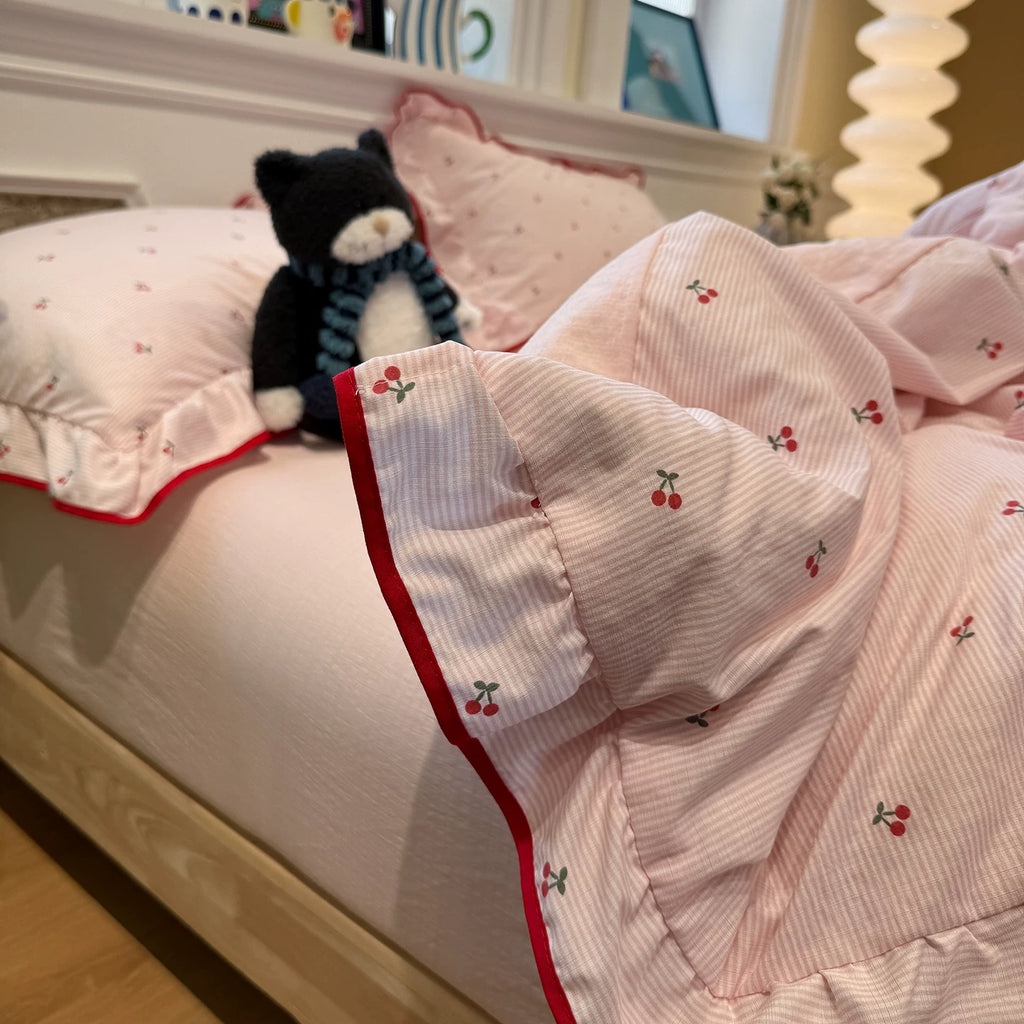 Roselle Cherry Pattern Bedding Set G89