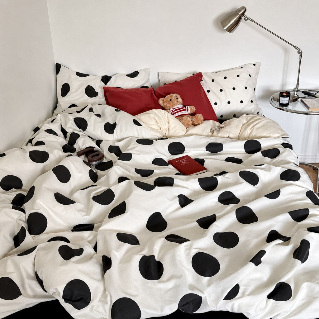Vintora Relax Style Polka Dot Cotton Bedding Set for Master Bedroom and Dormitory G85