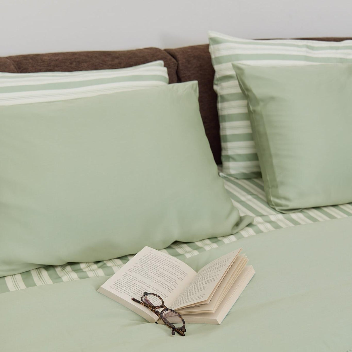 Stripe Bamboo Bedding Set