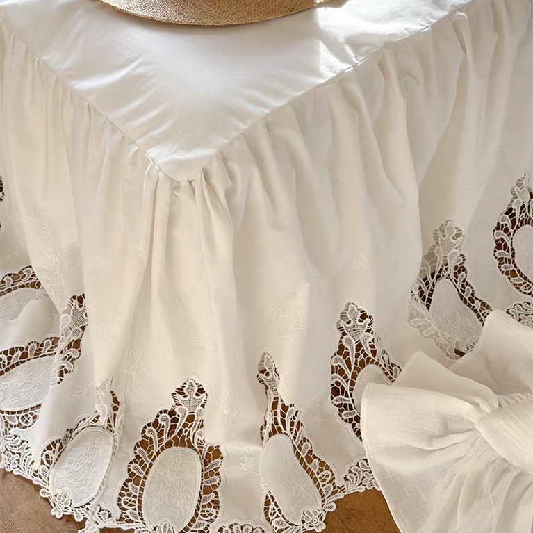 White French Lace Ruffle Bedding Set