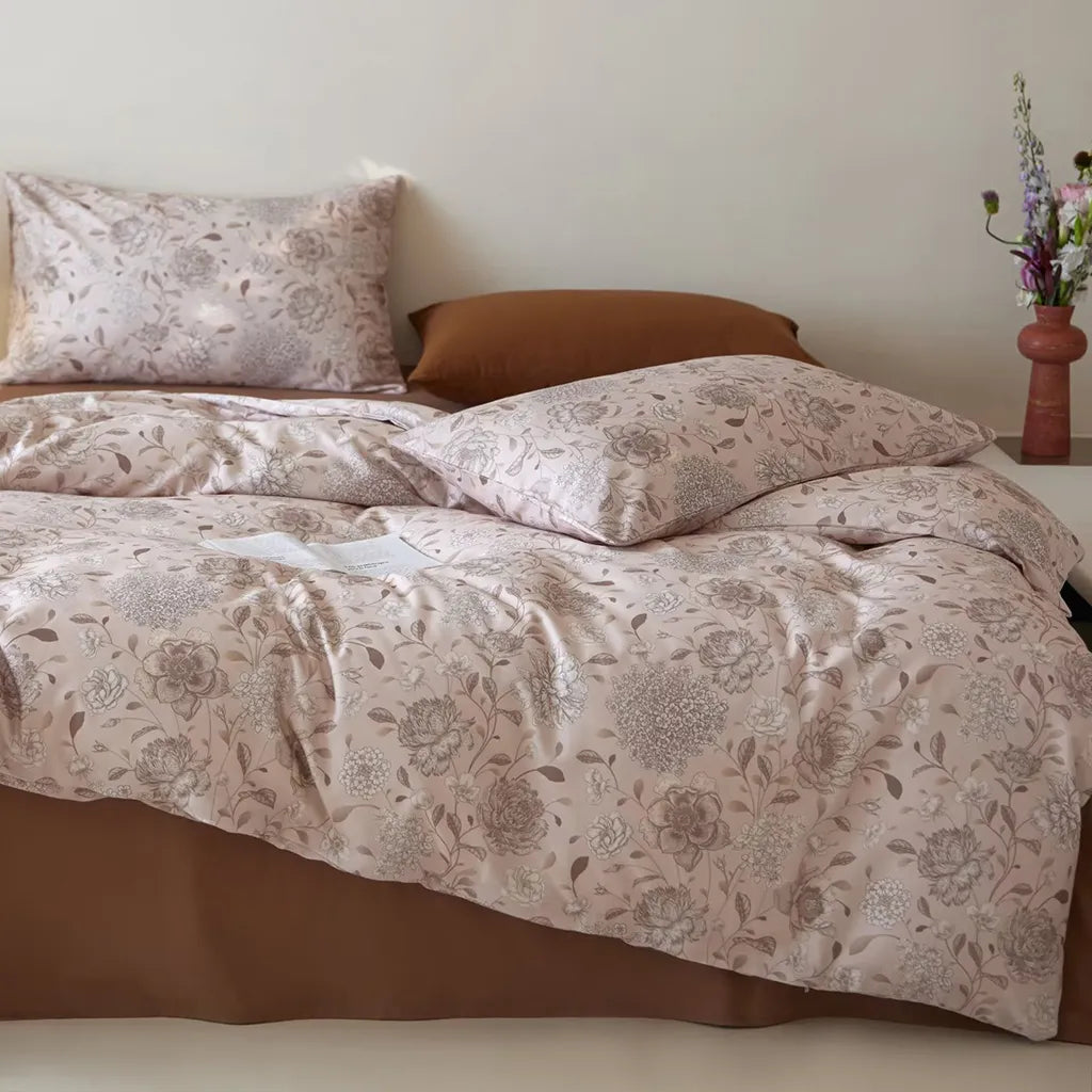 Velouria Ditsy Floral Duvet Cover