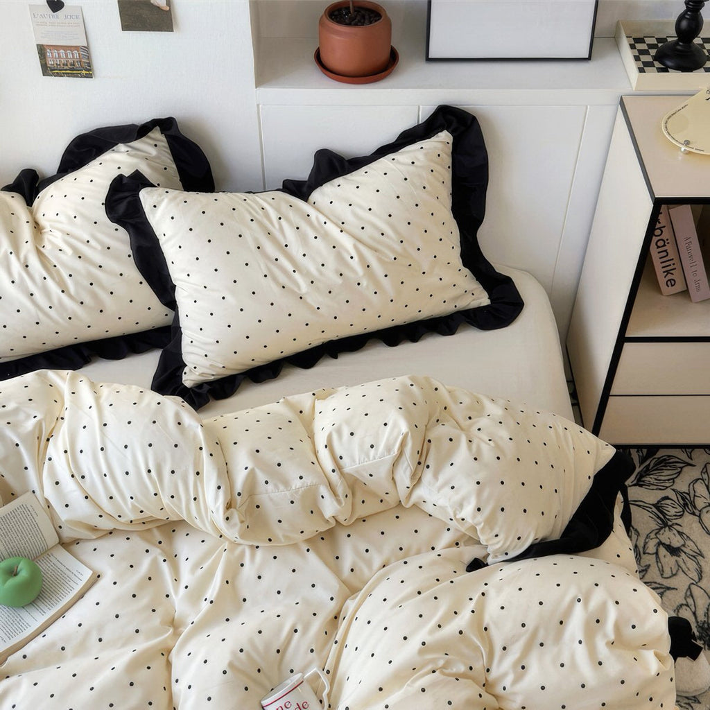 French Aesthetic Polka Dot Bedding Set