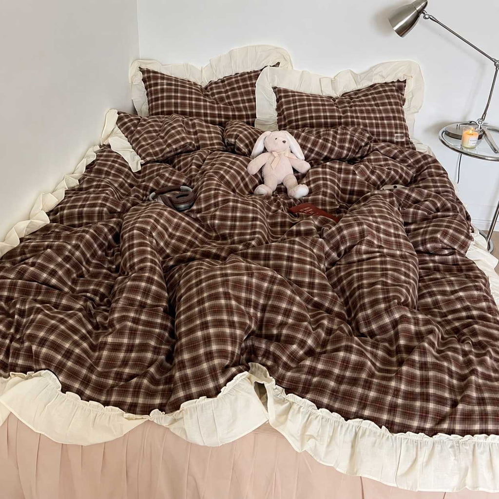 Roselle Washed Cotton Gingham Bedding Set with Ruffle Trim G113