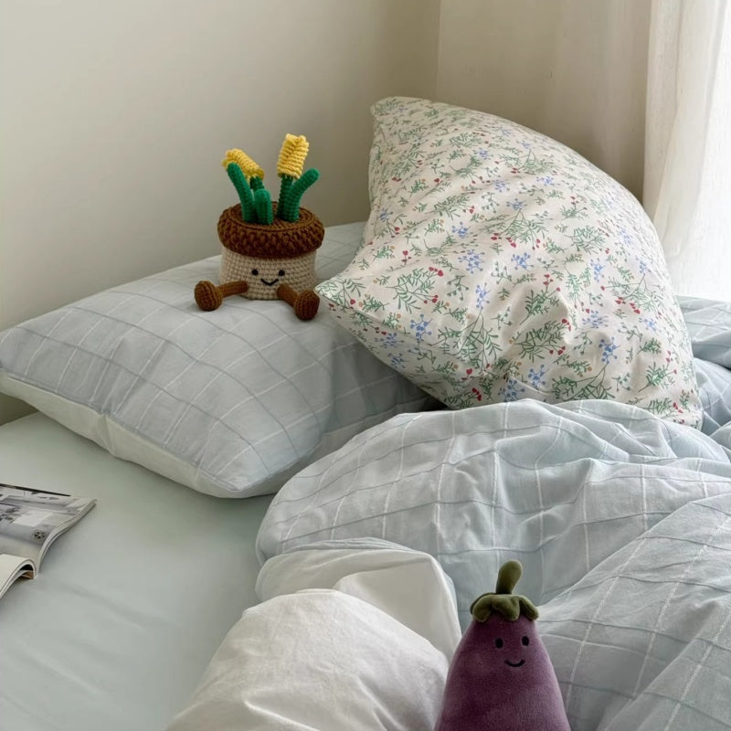 Vireza Washed Cotton Floral Bedding Set Four Piece G70