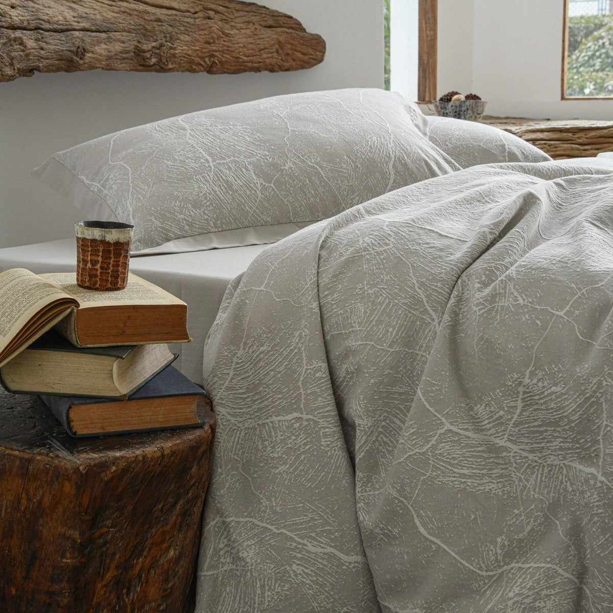 Glacier Vein Jacquard Cotton Duvet Cover Set - Mist Grey
