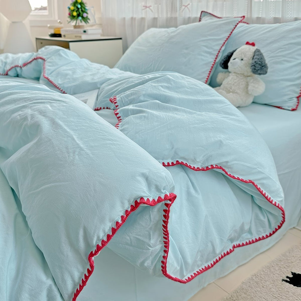Plain Stitched Shell-Edge Bedding Set