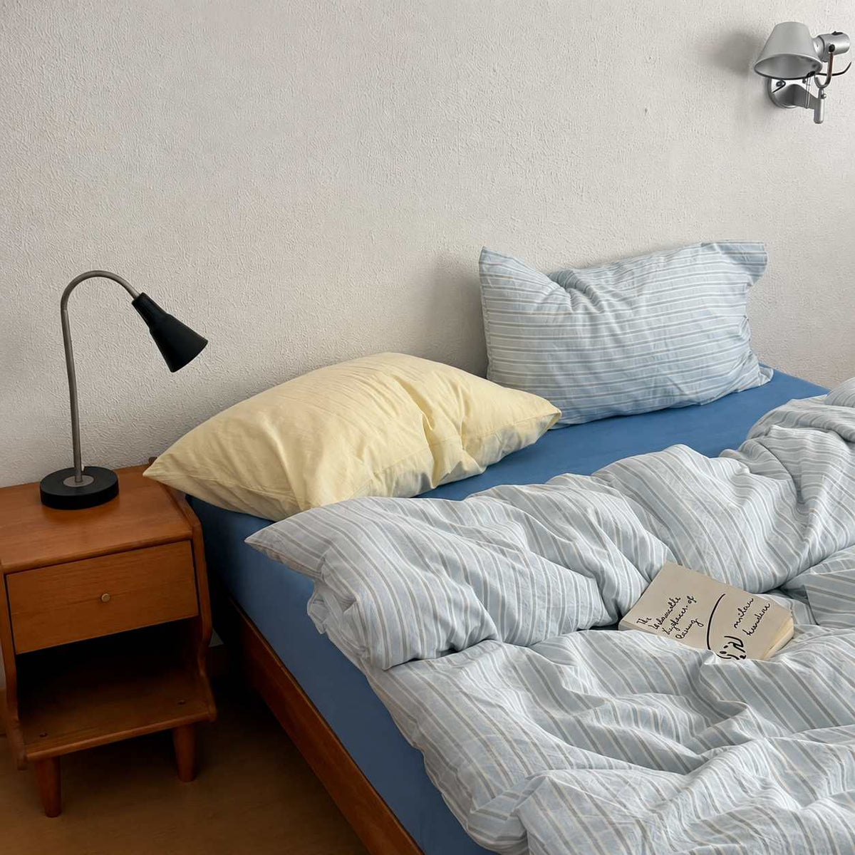 Vintora Scandinavian Blue Stripe Cotton Bedding Set G118