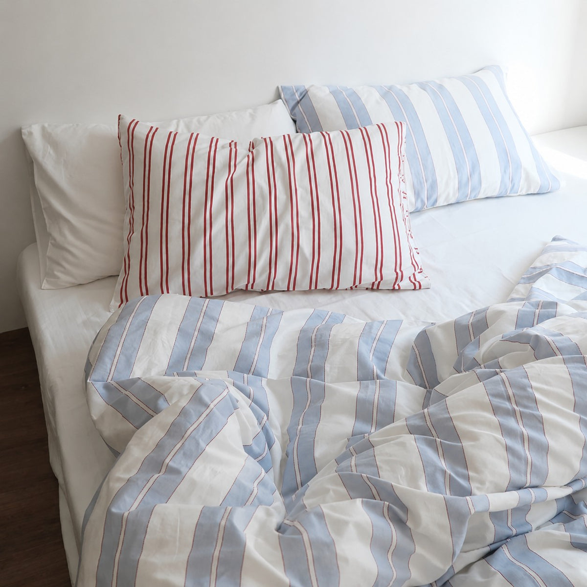 Vintora Haven Stripe Cotton 4 Piece Bedding Set G106