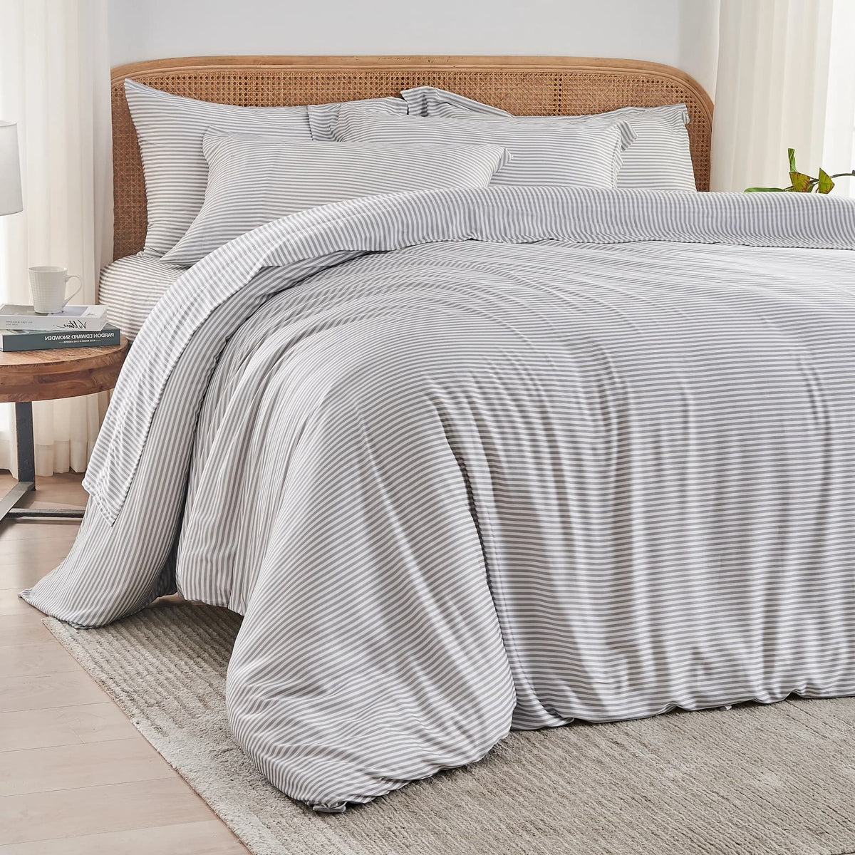 Black and White Pinstripes Organic Bamboo Bedding Set