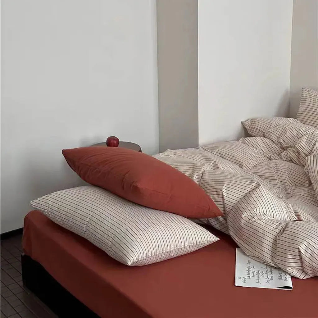 Vintage Red Striped Bedding Set