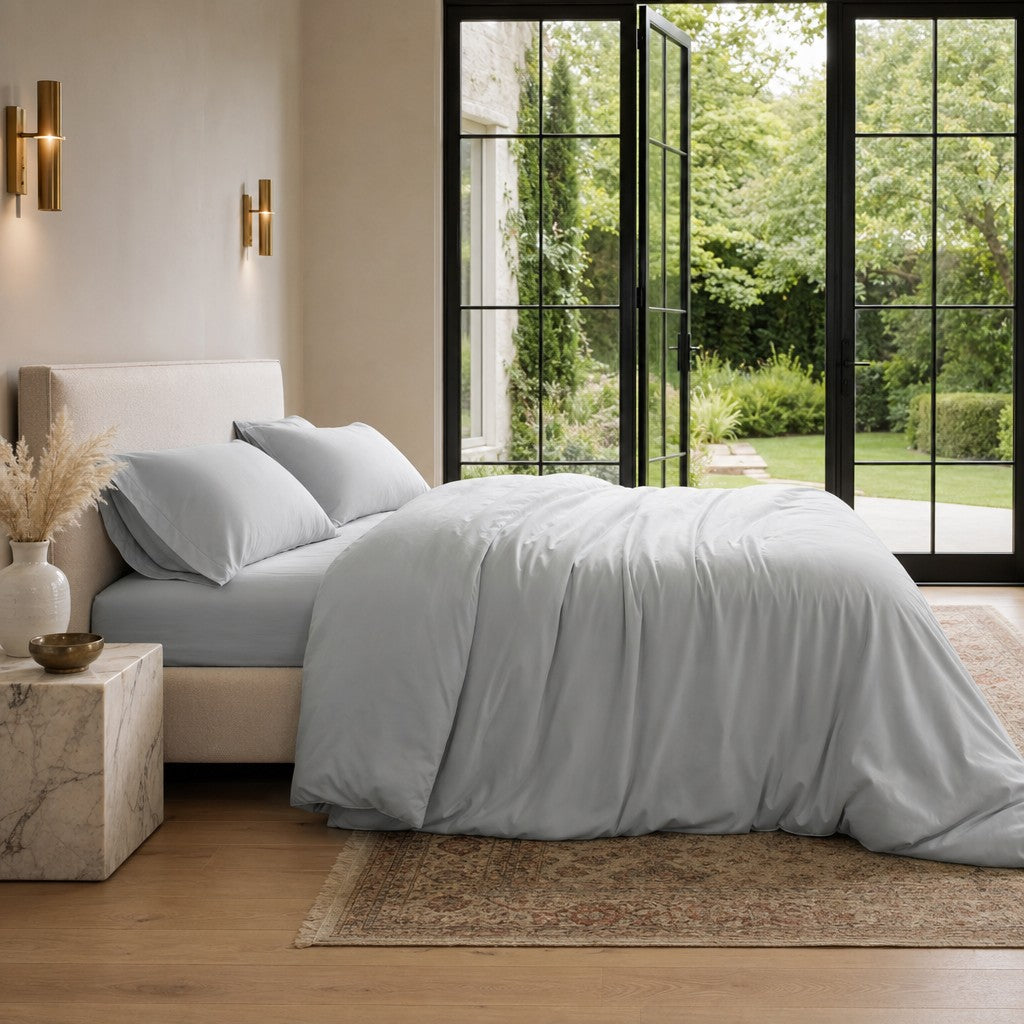 Qelune Bamboo Duvet Cover Set – Cooling Organic Bamboo Bedding in Light Grey
