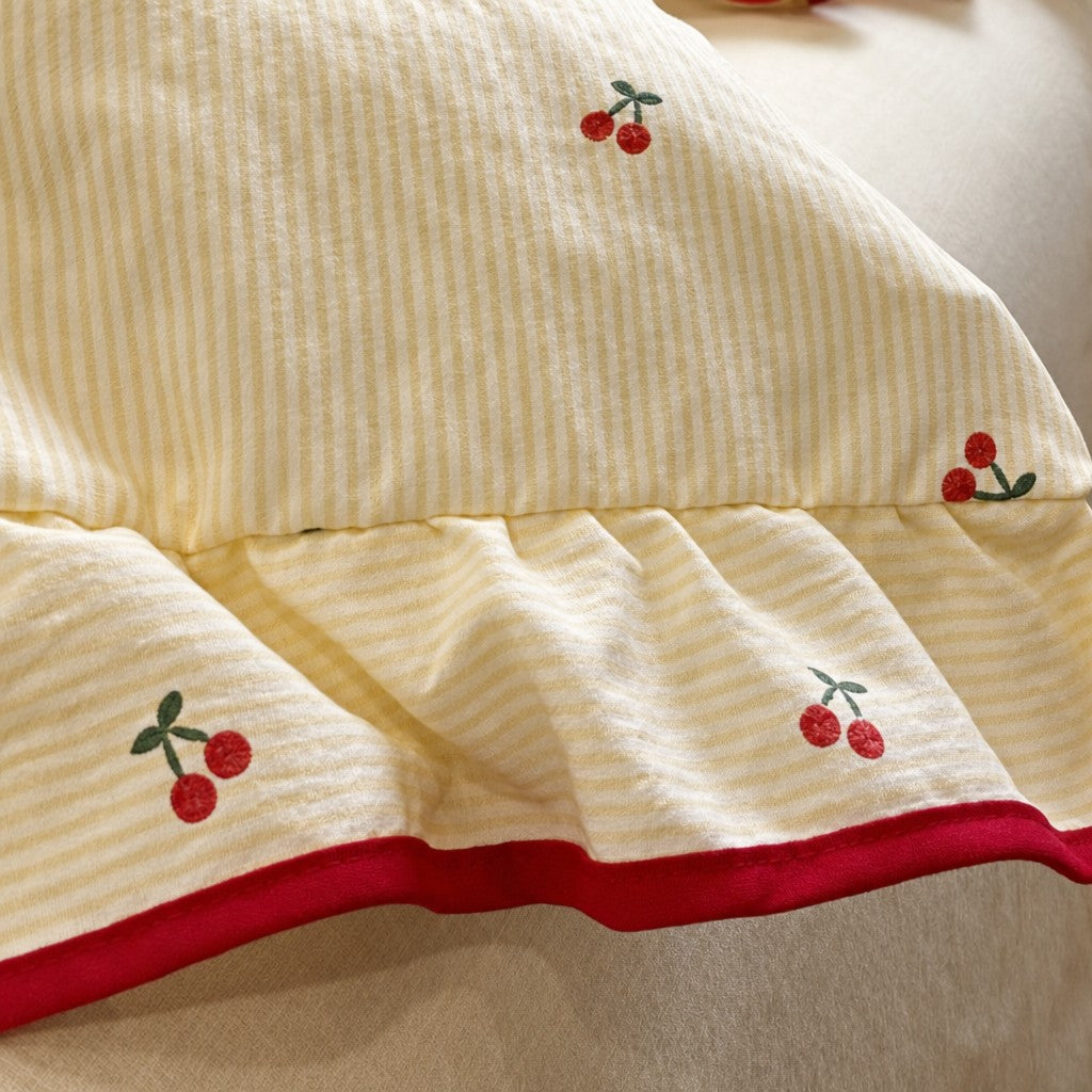 Roselle Cherry Pattern Bedding Set G89