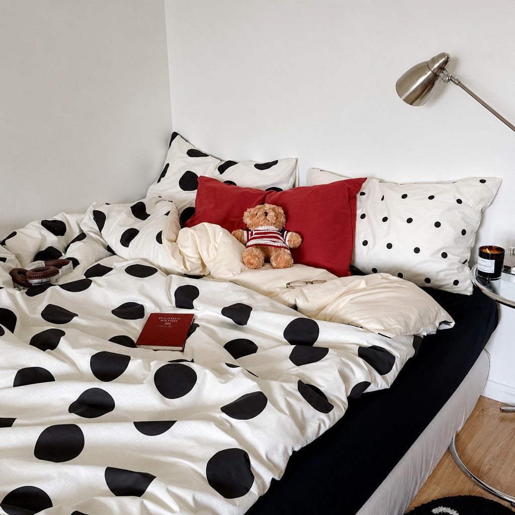Vintora Relax Style Polka Dot Cotton Bedding Set for Master Bedroom and Dormitory G85