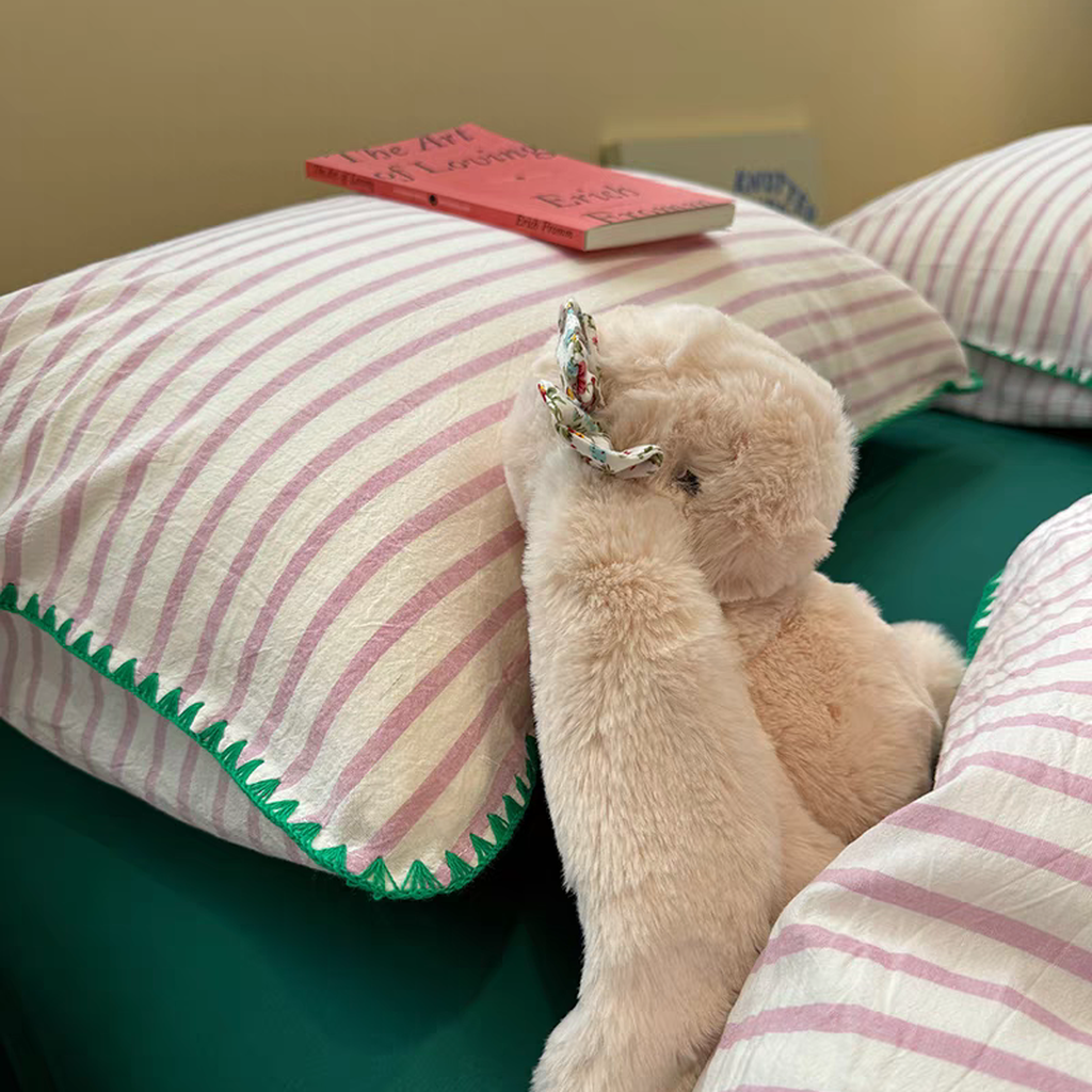 Sweet Stripes Bedding Set - Violet