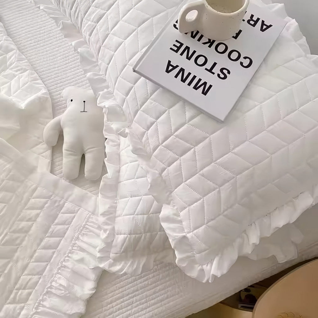 Kawaii Ruffle Summer Quilt Set
