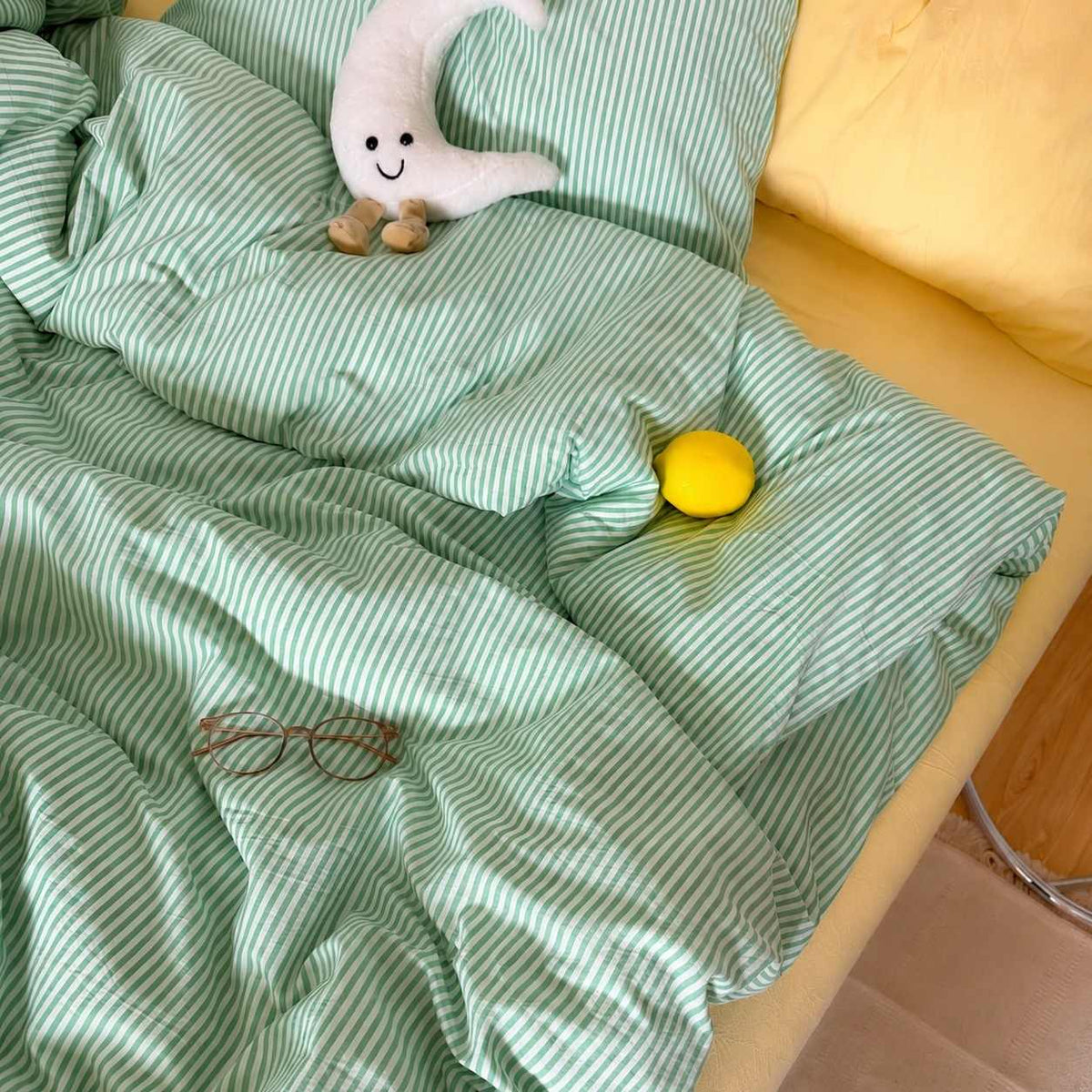 Vintora Minimalist Washed Cotton Striped Bedding Set  Airy All Season G97