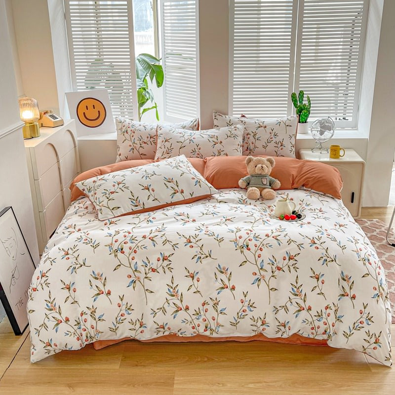 Vintage Red Berries Print Bedding Set