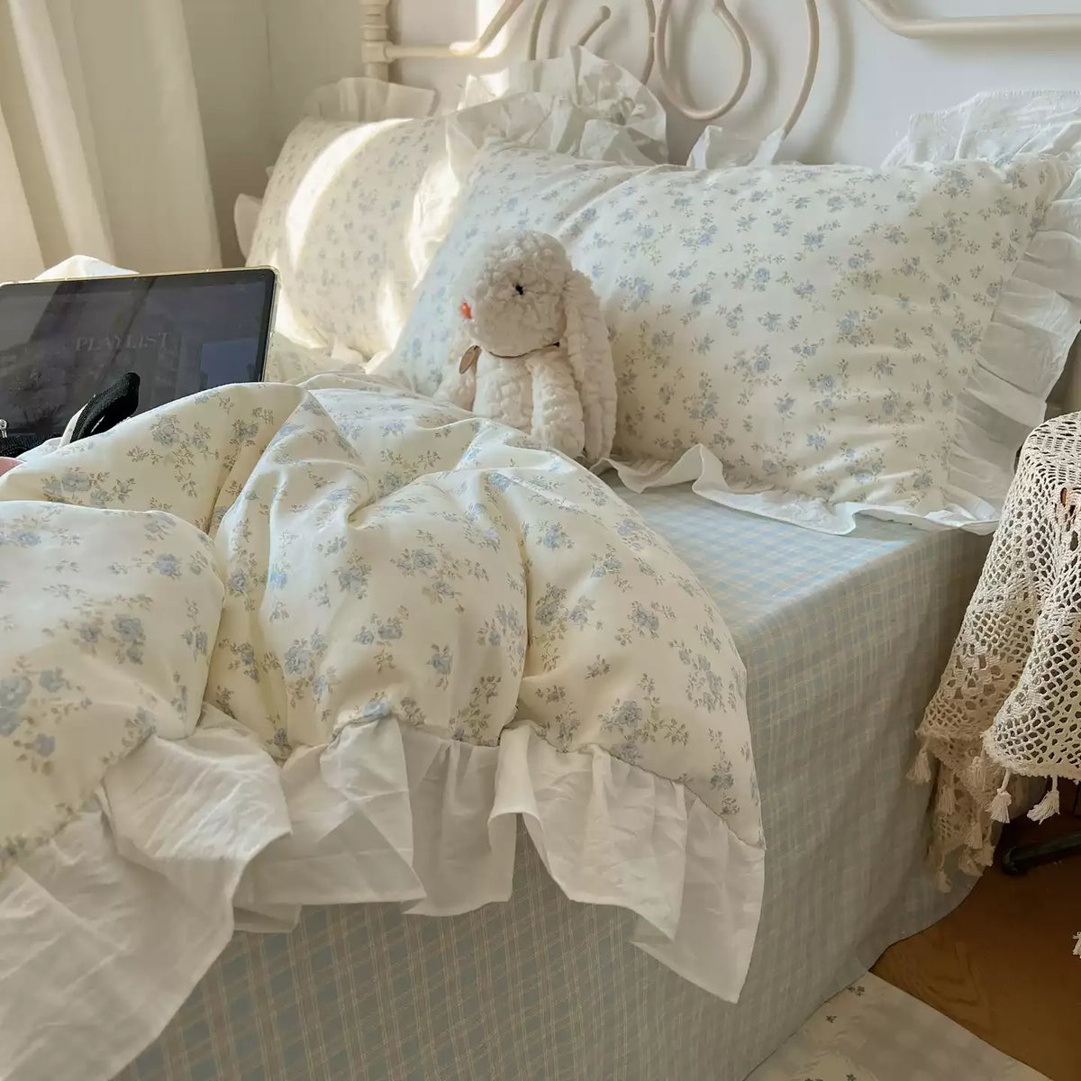 Roselle Floral Pure Cotton Ruffle Bedding Set G88