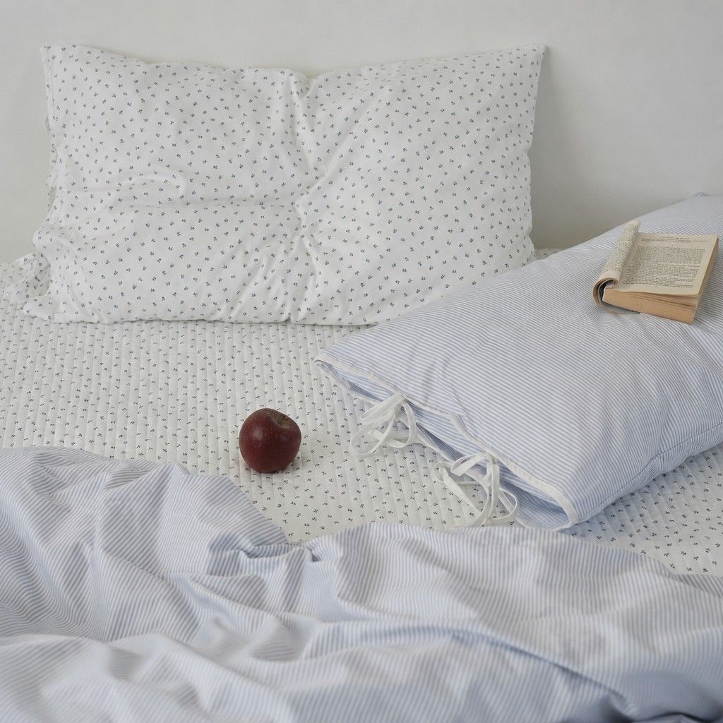 Roselle Blue Striped Cotton Bedding Set for All Season Bedroom Comfort G77