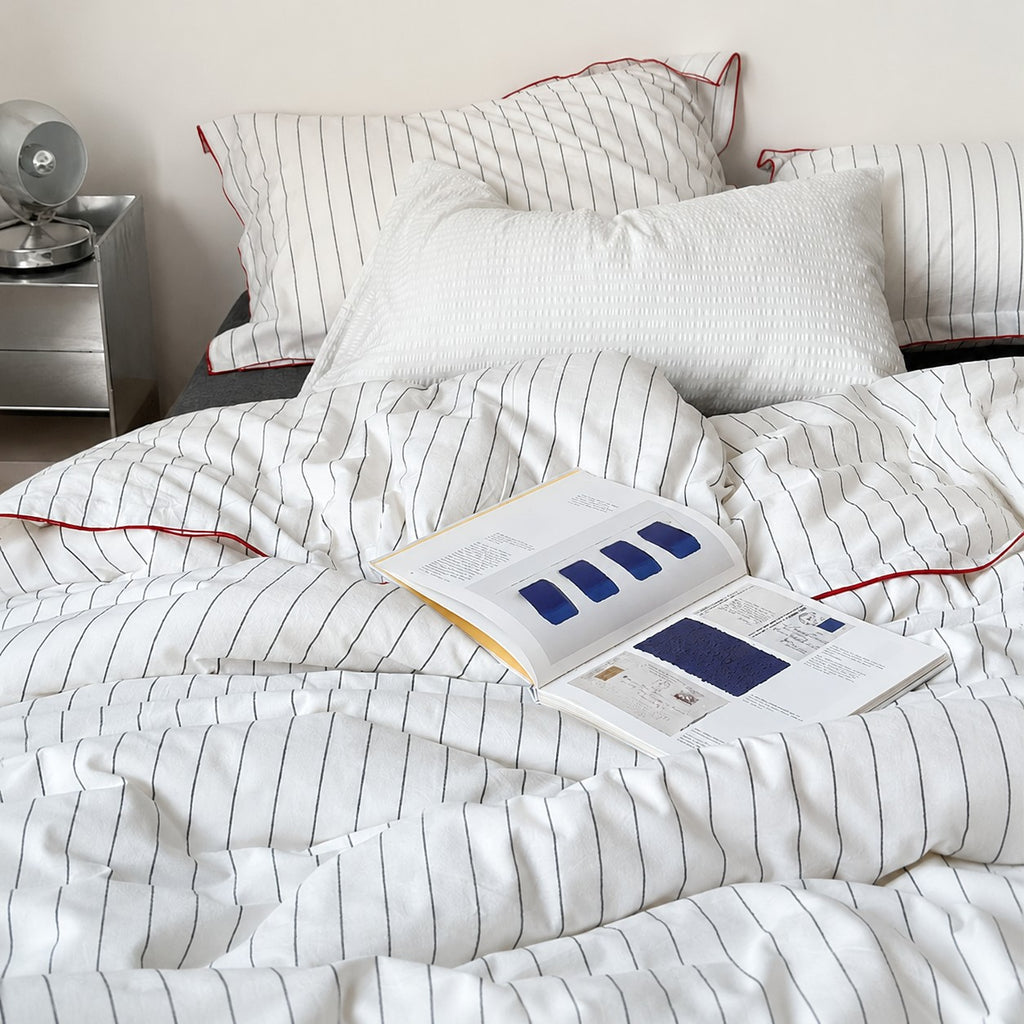 Vintora Minimalist White Striped Washed Cotton Bedding Set for Everyday Comfort G116