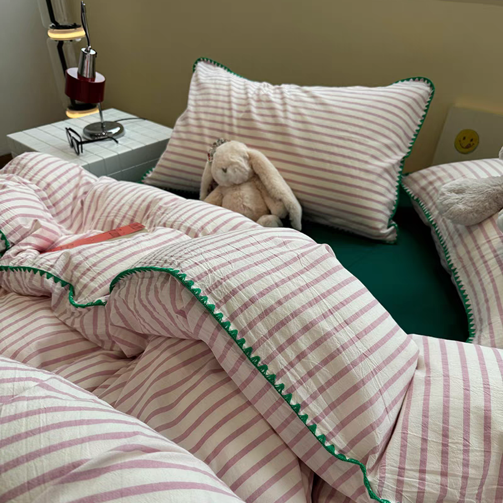 Sweet Stripes Bedding Set - Violet