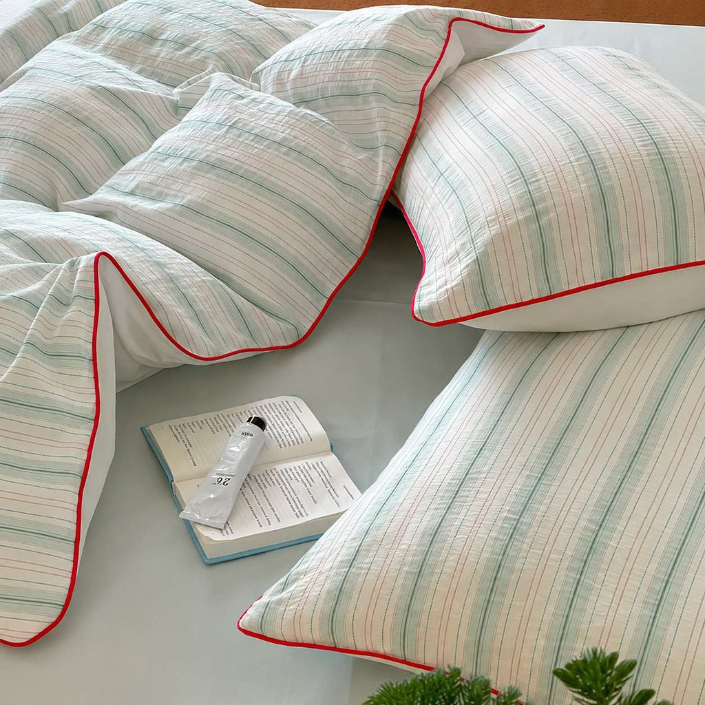 Vintora Mint Green Striped Red-Trimmed Cotton Bedding Set for All Seasons G121