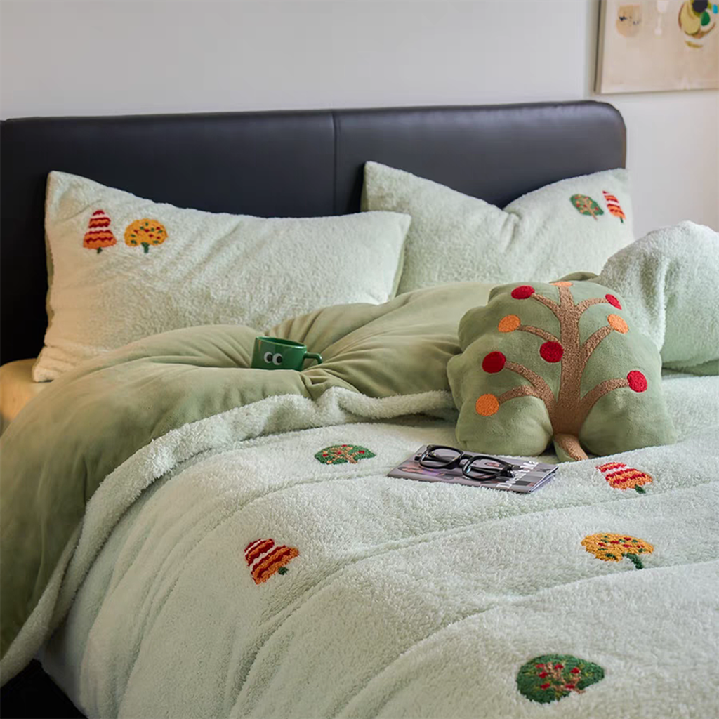 Cute Forest Tufted Duvet Cover