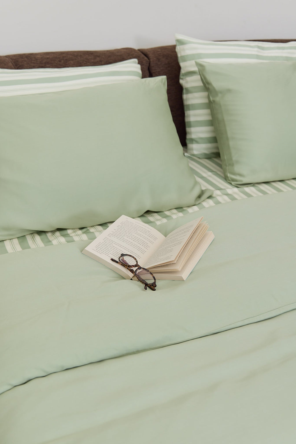 Pistachio Bamboo Pillowslip