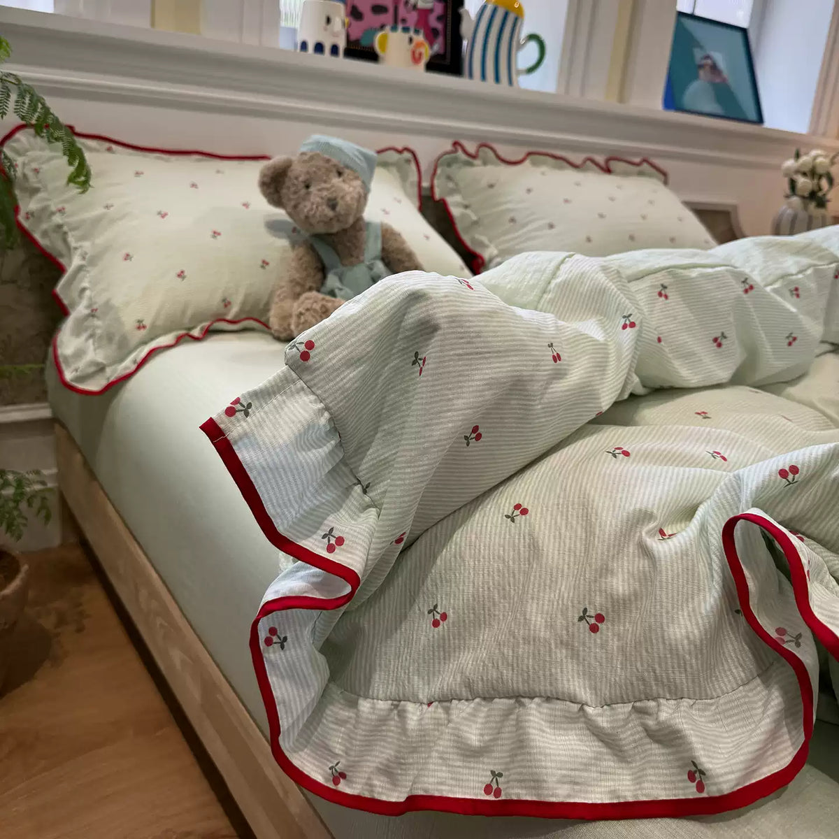 Roselle Cherry Pattern Bedding Set G89