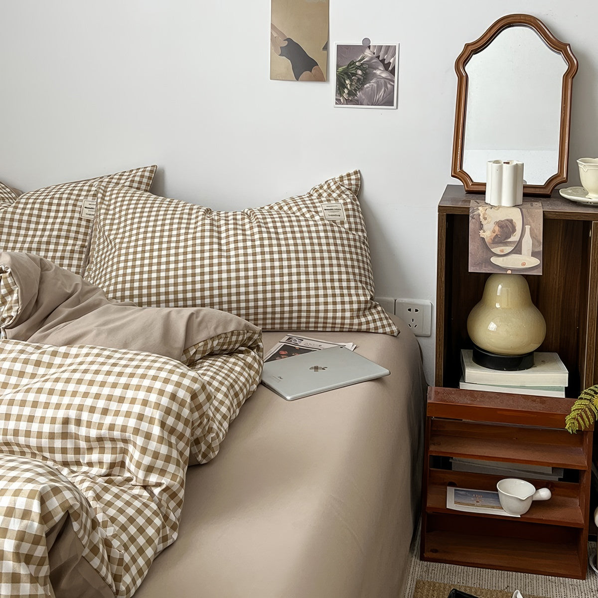Light Brown Gingham Bedding Set