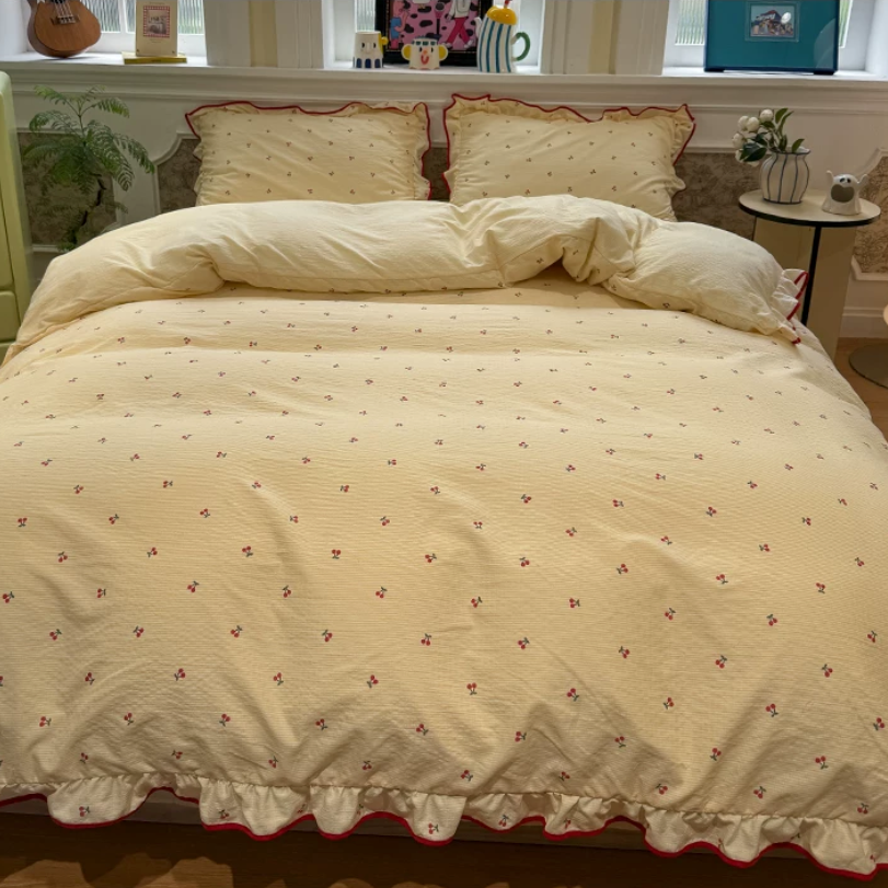 Roselle Cherry Pattern Bedding Set G89