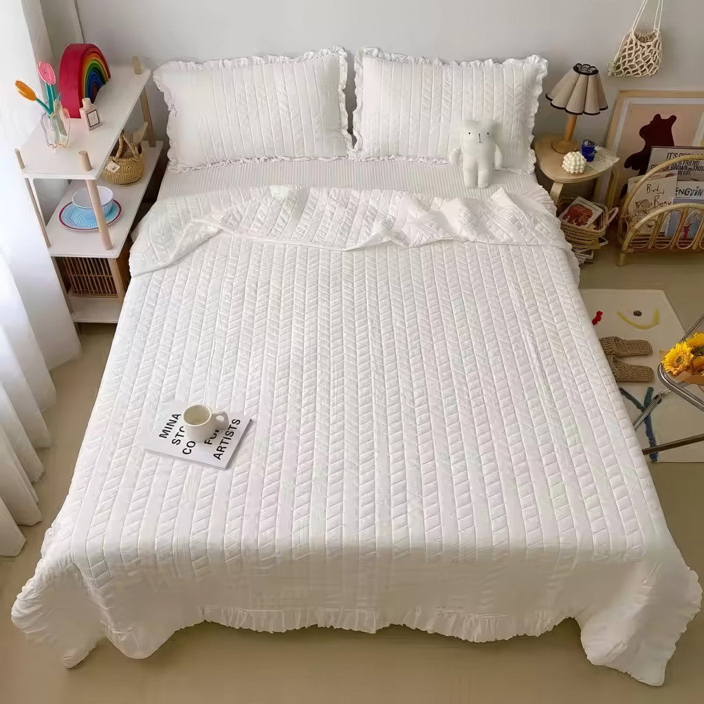 Kawaii Ruffle Summer Quilt Set