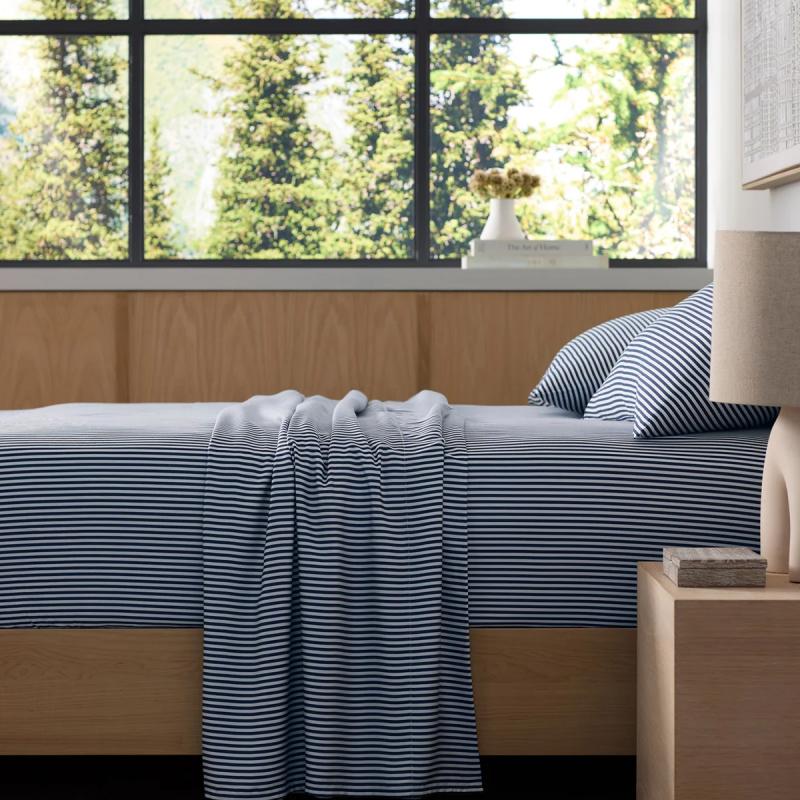 Classic Stripe Bamboo Bedding Set