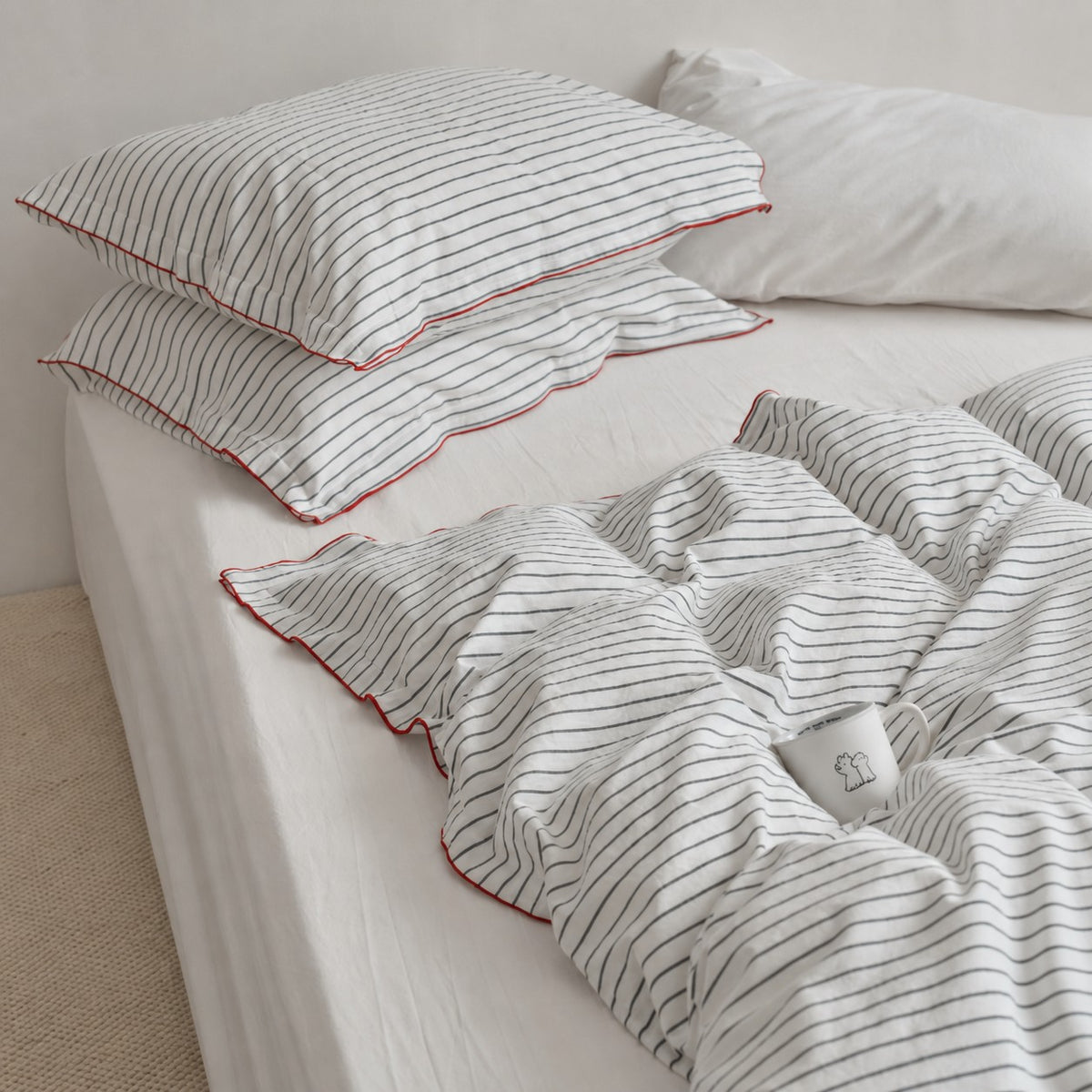 Vintora Minimalist Striped 100% Cotton Bedding Set All Season Washed Cotton Bed Linen G100